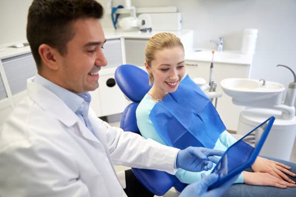What Role Does AI Play in Detecting Hidden Dental Problems Guildford?